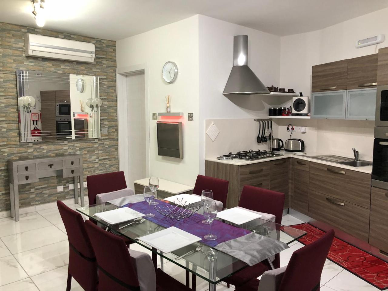 Marsascala Sea View & Penthouse * Marsaskala