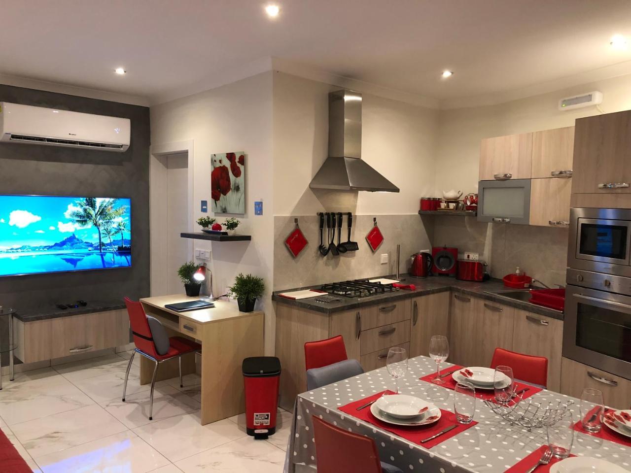 Marsascala Sea View & Penthouse Apartment Marsaskala