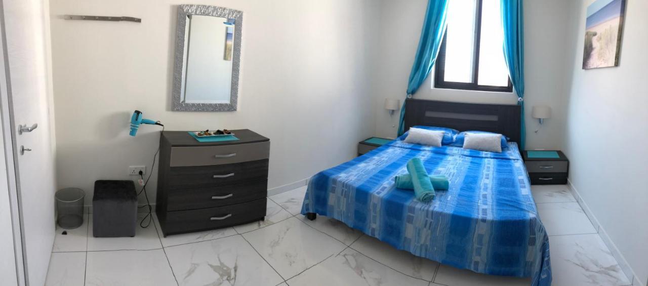 Marsascala Sea View & Penthouse *